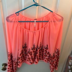 Long sleeve blouse with embroidery